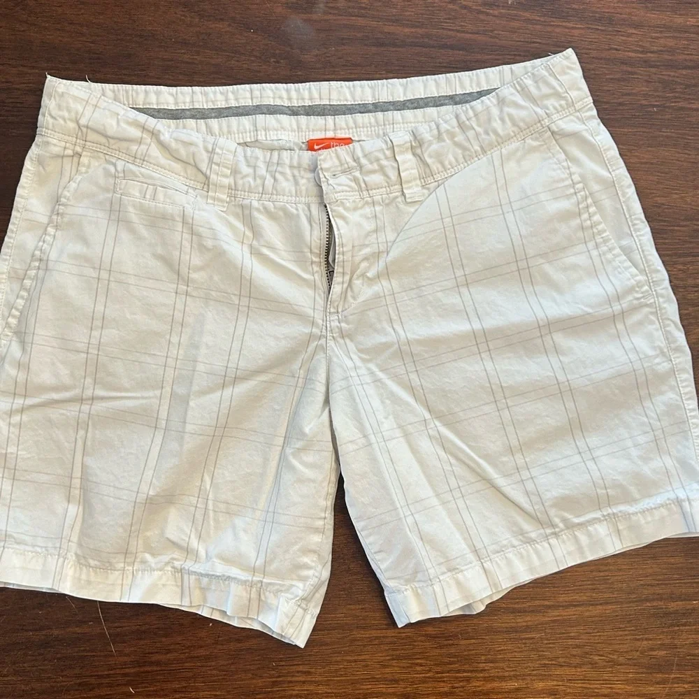 Nike Kids Beige Plaid Golf Shorts
